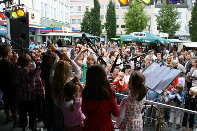 gal/2009/2009 Borbecker Marktfest 06.09/2009 Saitentwist Borbecker Marktfest 06.09. 168.jpg